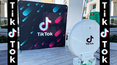 Tik Tok Photo Booth in Miami, Florida